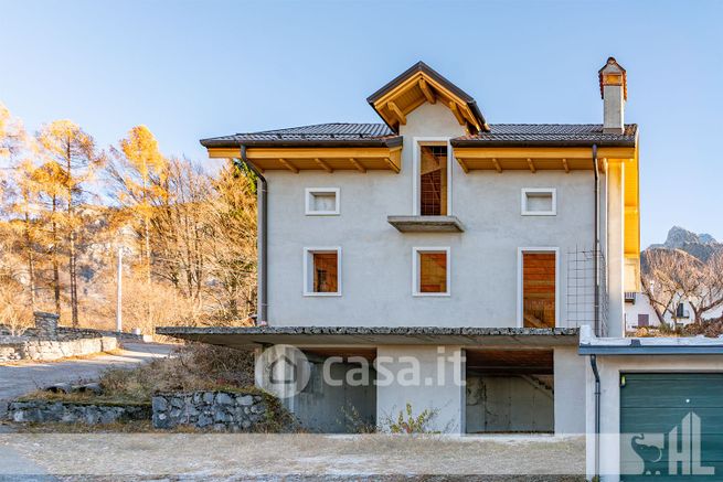 Casa indipendente in residenziale in Località Col Pian