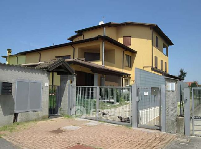 Appartamento in residenziale in Via Piero Calamandrei 14