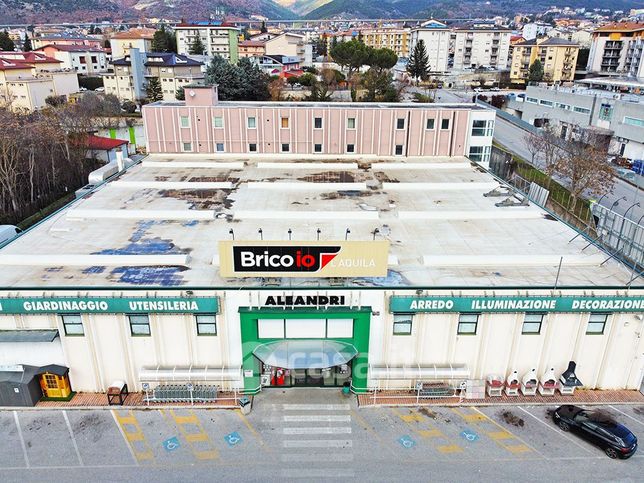 Ufficio in commerciale in Via Rocco Carabba