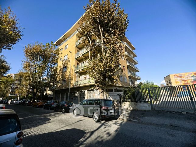 Appartamento in residenziale in Viale Vega