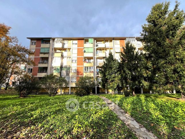 Appartamento in residenziale in Via Demonte 3