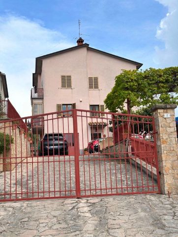 Appartamento in residenziale in Via Aspromonte