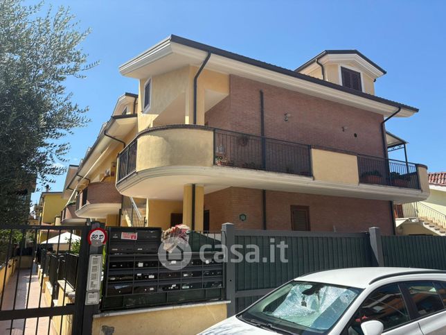 Appartamento in residenziale in Via Rodolfo Morandi