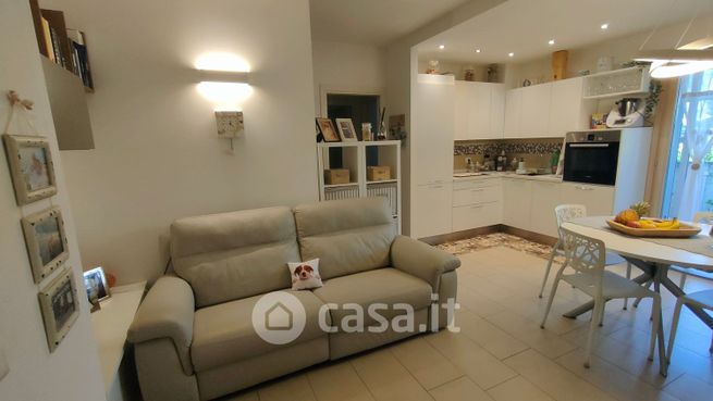 Appartamento in residenziale in Via delle Badie