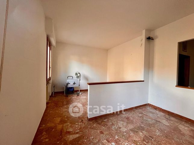 Appartamento in residenziale in Via Massimo Gorki 22