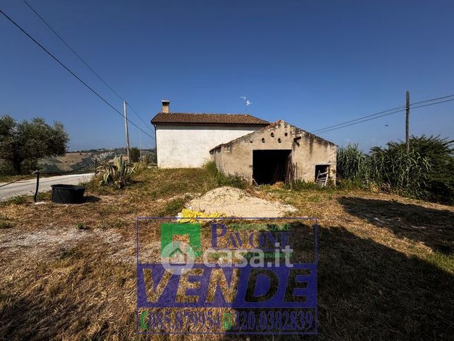 Terreno agricolo in commerciale in Via Pretetulo