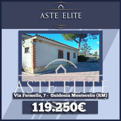 Villetta a schiera in residenziale in Via Formello 7