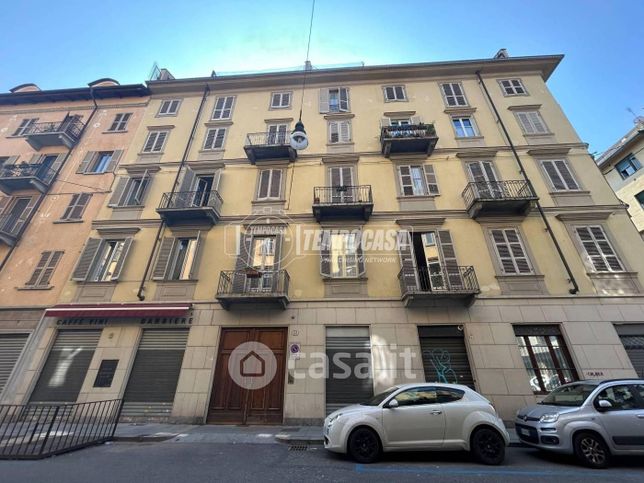 Capannone in commerciale in Via Rodolfo Montevecchio 10