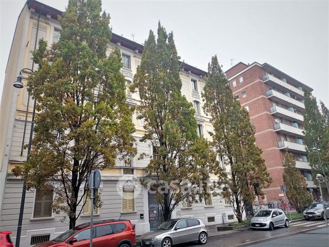 Box/posto auto in residenziale in Corso San Gottardo