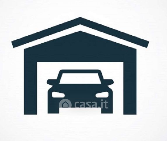 Garage/posto auto in residenziale in Via Stazione