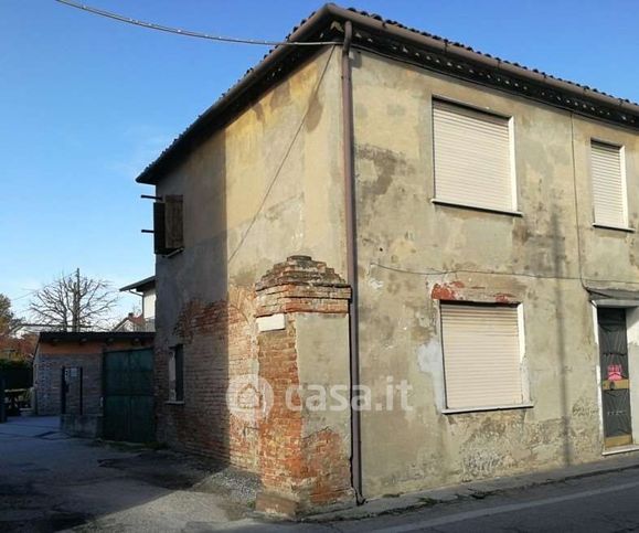 Casa bi/trifamiliare in residenziale in Via delle Porte 10