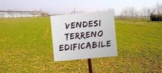 Terreno agricolo in commerciale in Via Vittorio Alfieri