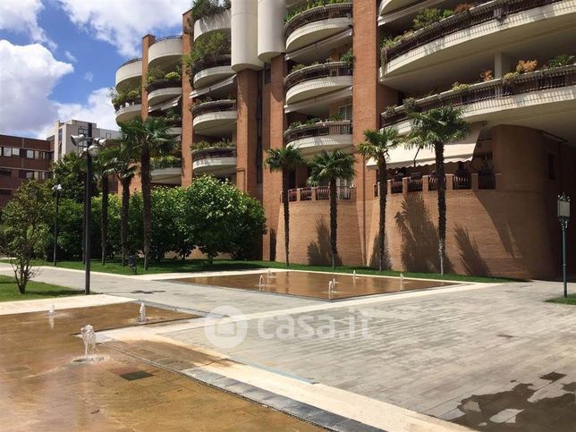 Appartamento in residenziale in Via Olindo Guerrini 21