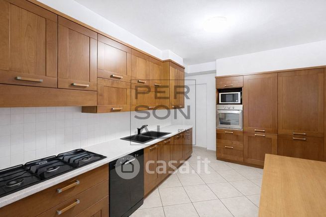 Appartamento in residenziale in Via Centochiavi