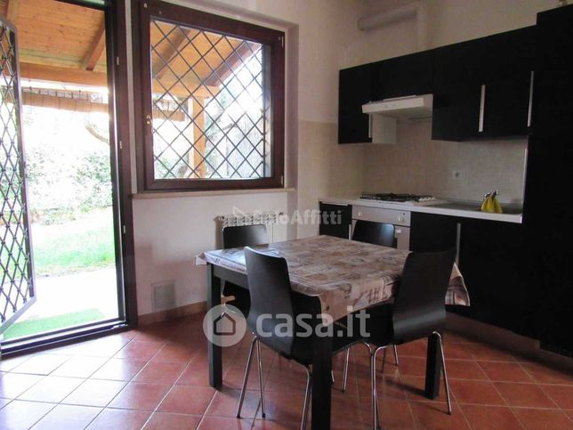 Casa indipendente in residenziale in Via delle Cisternole