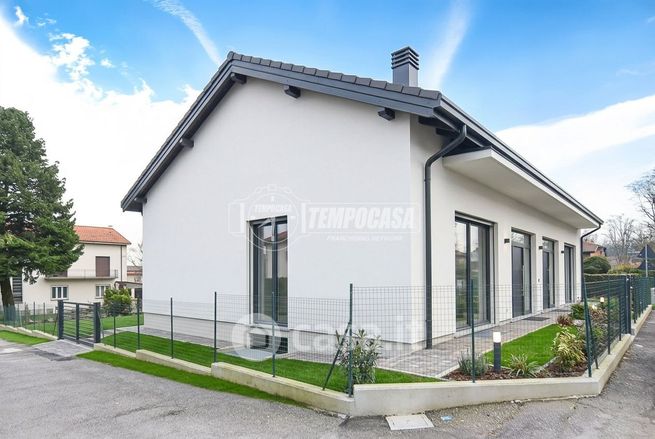 Villa in residenziale in Via Michelangelo Buonarroti