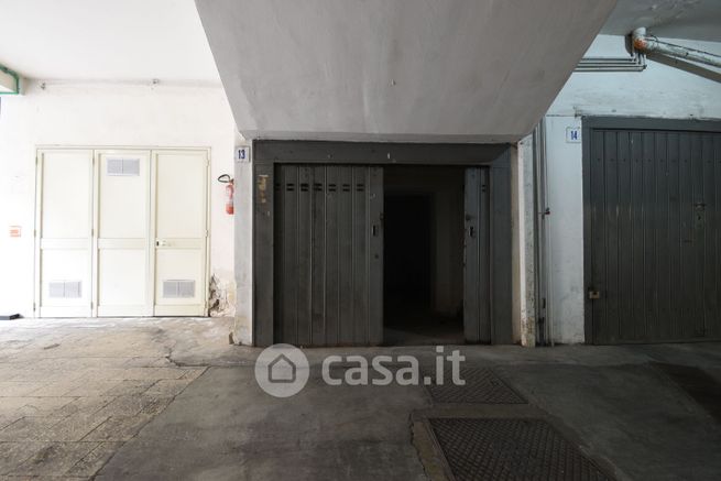 Garage/posto auto in residenziale in Via Mariani 44