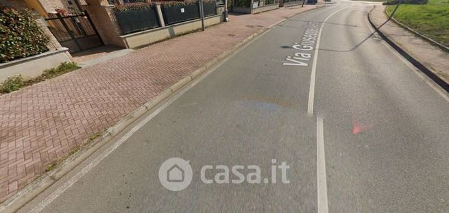 Box/posto auto in residenziale in Via Giuseppe Verdi 73
