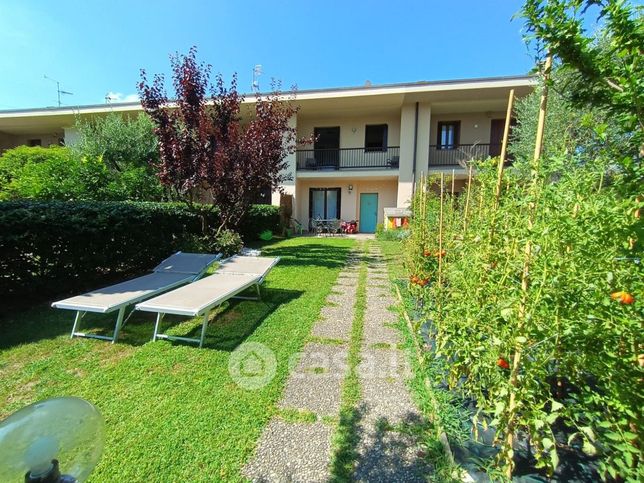Villetta a schiera in residenziale in Via Marziale Cerutti