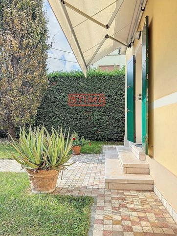 Villa in residenziale in 