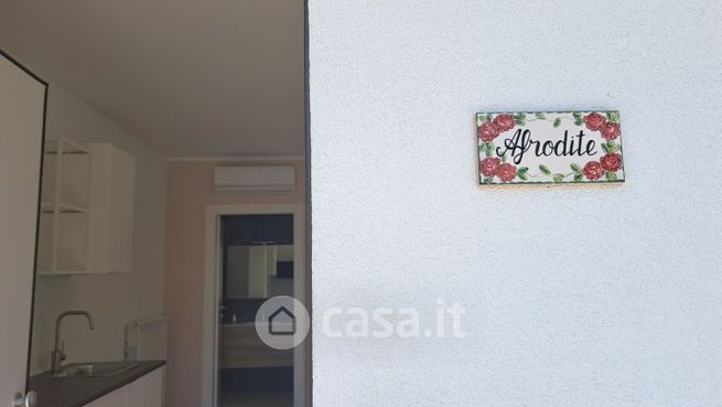 Appartamento in residenziale in Via Trigno 5