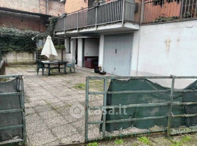 Appartamento in residenziale in Via Bonzi 13