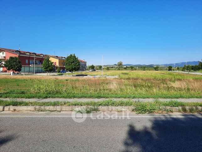 Terreno edificabile in residenziale in 