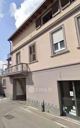 Appartamento in residenziale in Via Angelo Agostoni 22
