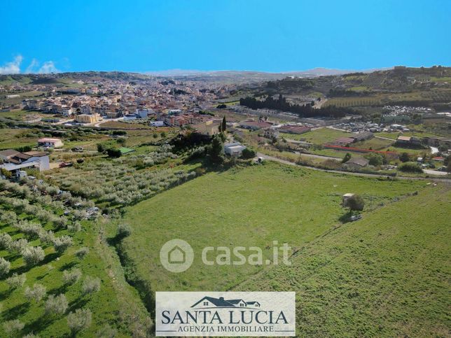 Terreno agricolo in commerciale in SS122 35