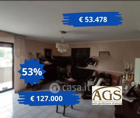 Appartamento in residenziale in Strada Ginestra