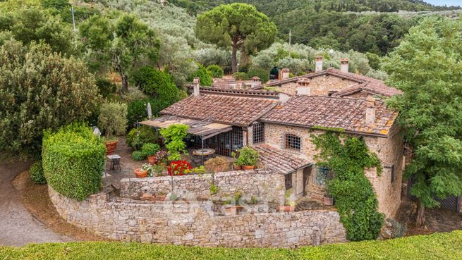 Villa in residenziale in ANTELLA