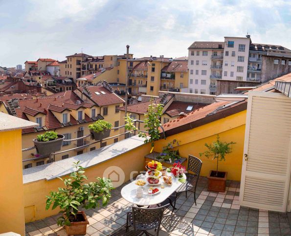 Appartamento in residenziale in Via Valeggio 26