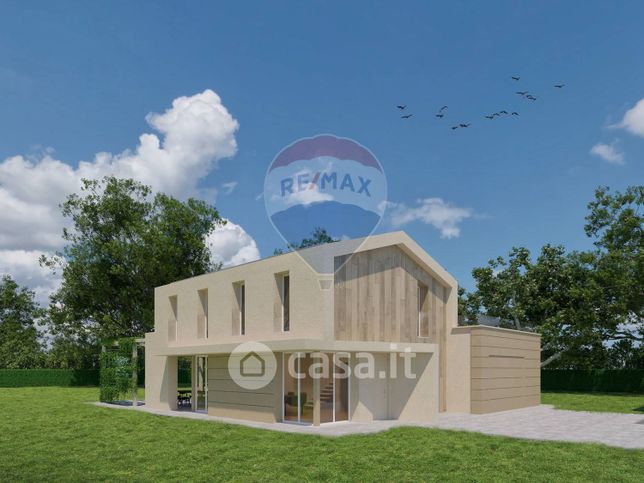 Casa indipendente in residenziale in Strada Langhirano