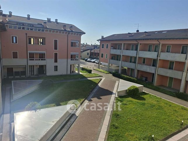 Appartamento in residenziale in Via Tione