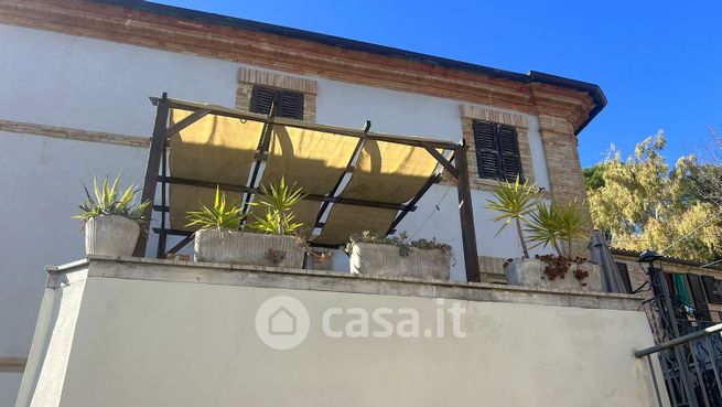 Appartamento in residenziale in Largo delle Fosse del Grano