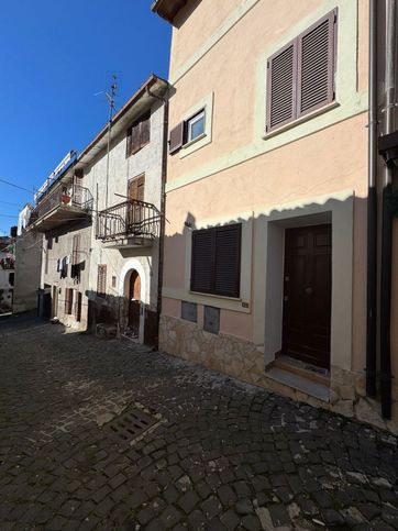 Casa indipendente in residenziale in Via Fonticelle