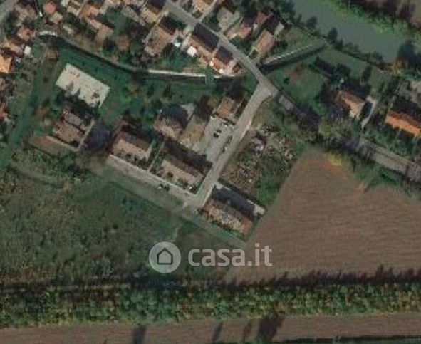 Terreno edificabile in residenziale in Via Alberto Pisa