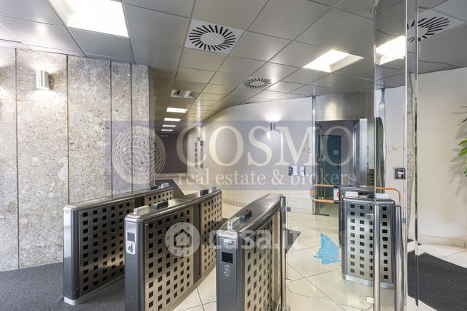 Ufficio in commerciale in Viale Abruzzi 94