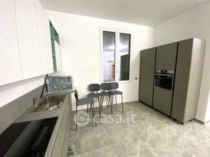 Appartamento in residenziale in Via Vialba