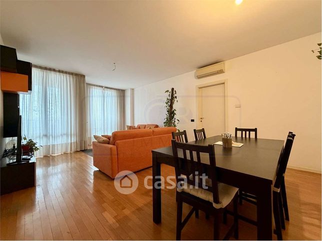 Appartamento in residenziale in Via Caduti Bollatesi 16