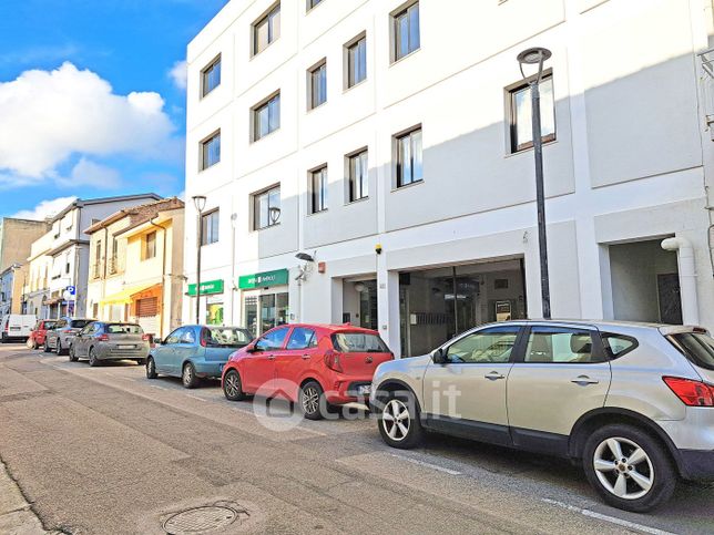 Ufficio in commerciale in