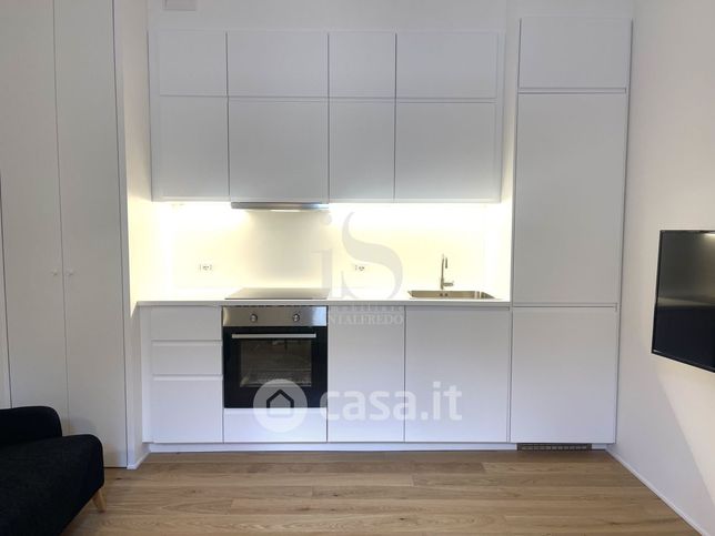 Appartamento in residenziale in Via Tortona 28