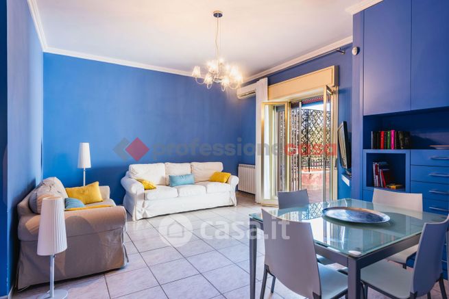 Appartamento in residenziale in Via Mollica 63