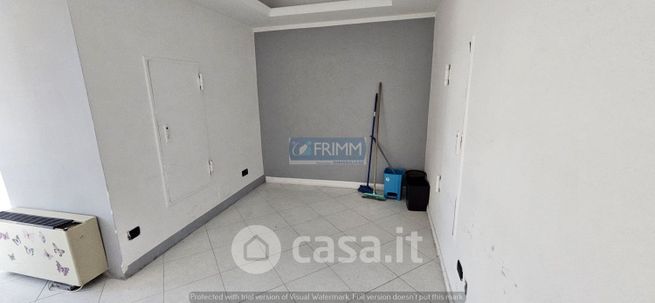Ufficio in commerciale in Via Arcora