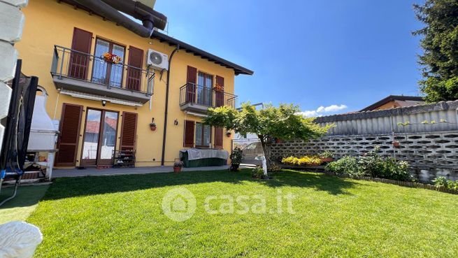 Villa in residenziale in Via I Maggio 1