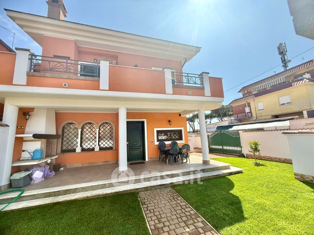 Villetta a schiera in residenziale in Via delle Fresie 292