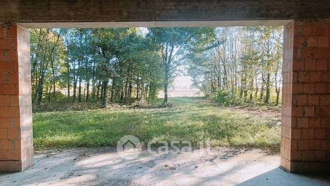 Casa indipendente in residenziale in Via IV Novembre