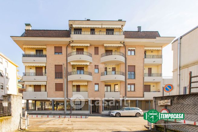 Appartamento in residenziale in Via Galliate 15