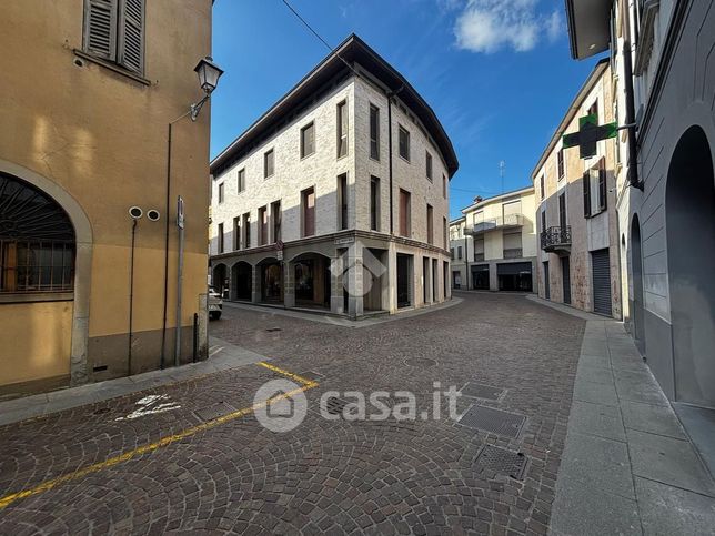 Appartamento in residenziale in Via Fratelli Rosselli 3