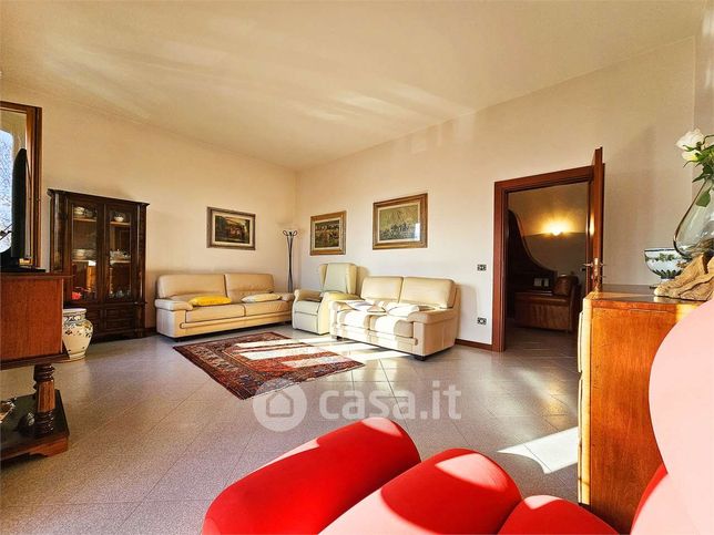 Appartamento in residenziale in Via San Quirico 53